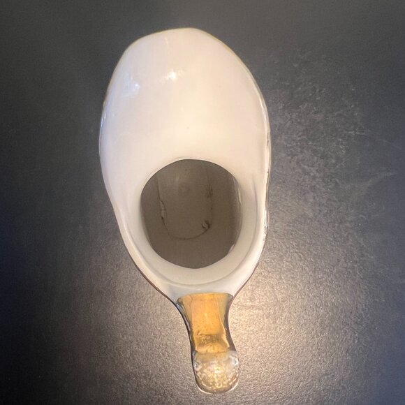 Vintage UCAGCO CHINA Hand Painted Japan Pitcher Vase Purple Flower ~ Gold Edging - Picture 12 of 14